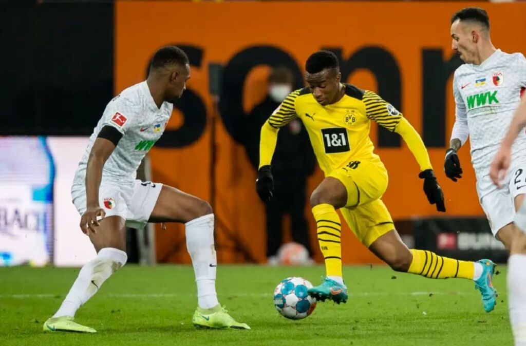 Έχει… τάσεις φυγής το «διαμάντι» της Ντόρτμουντ!