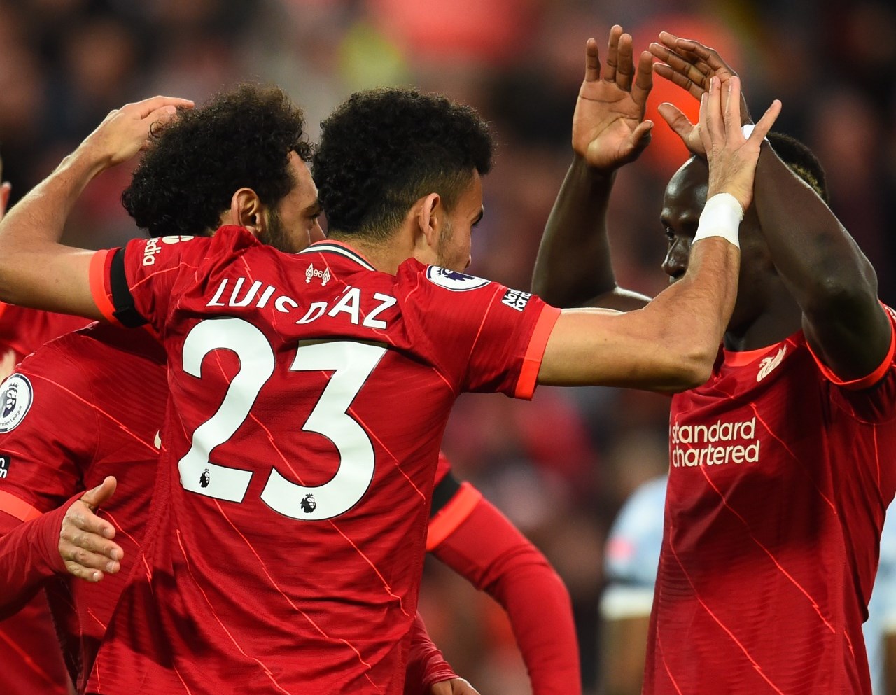 Η Λίβερπουλ δεν καταλαβαίνει από ντέρμπι! «Πάτησε» τη Γιουνάιτεντ με… συνοπτικές διαδικασίες! (vid)