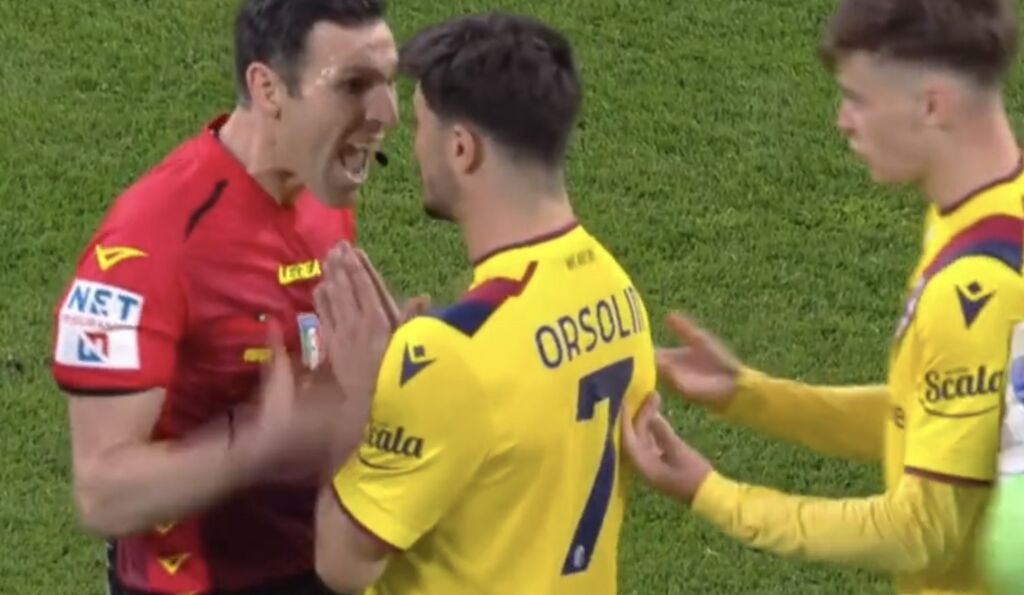 Δυο κόκκινες σε τρία λεπτά για την Μπολόνια πριν η Γιουβέντους ισοφαρίσει! (vid)