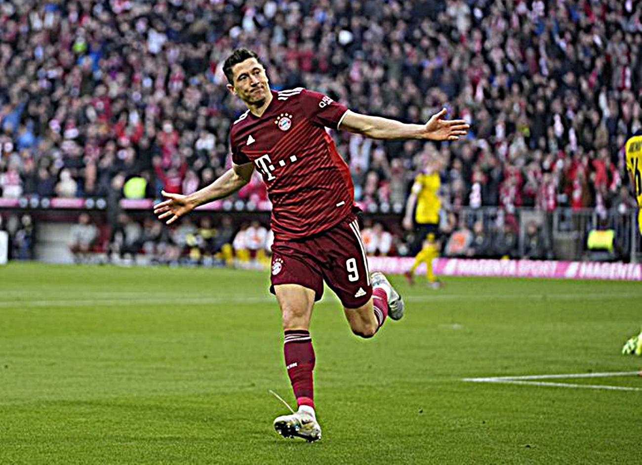 Η Μπάγερν «καθαρίζει» το Klassiker, με Γκνάμπρι και Λεβαντόφσκι! (vids)