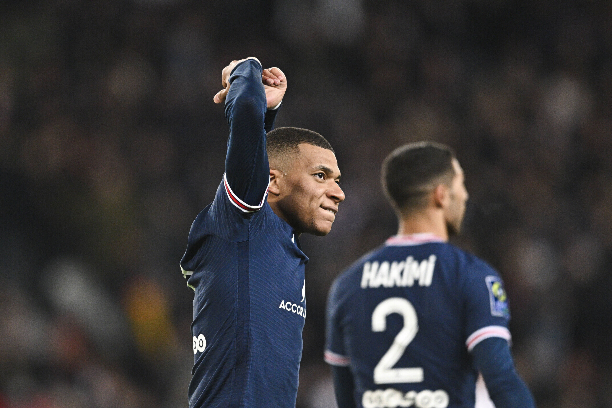 Μπαμ- μπαμ νίκησε με τον Μπαπέ η Παρί! (vid)