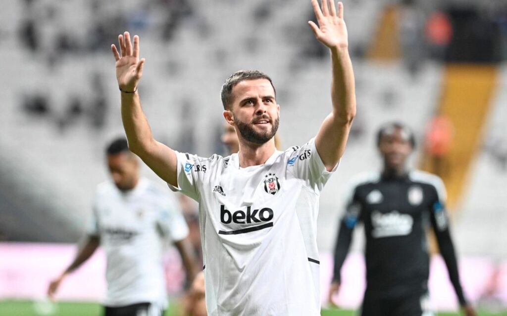 Η Μπεσίκτας στέλνει… πακέτο στην Μπαρτσελόνα τον Πιάνιτς!