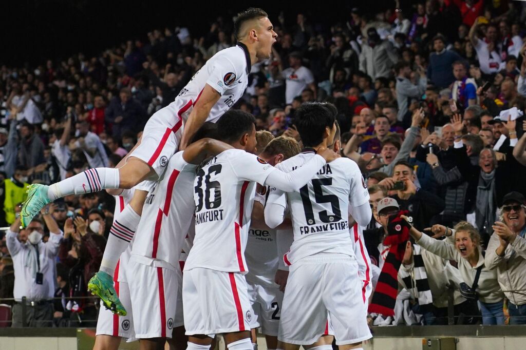 Στους «4» του Europa League πετάνε… αετοί και όχι Καταλανοί! (vid)