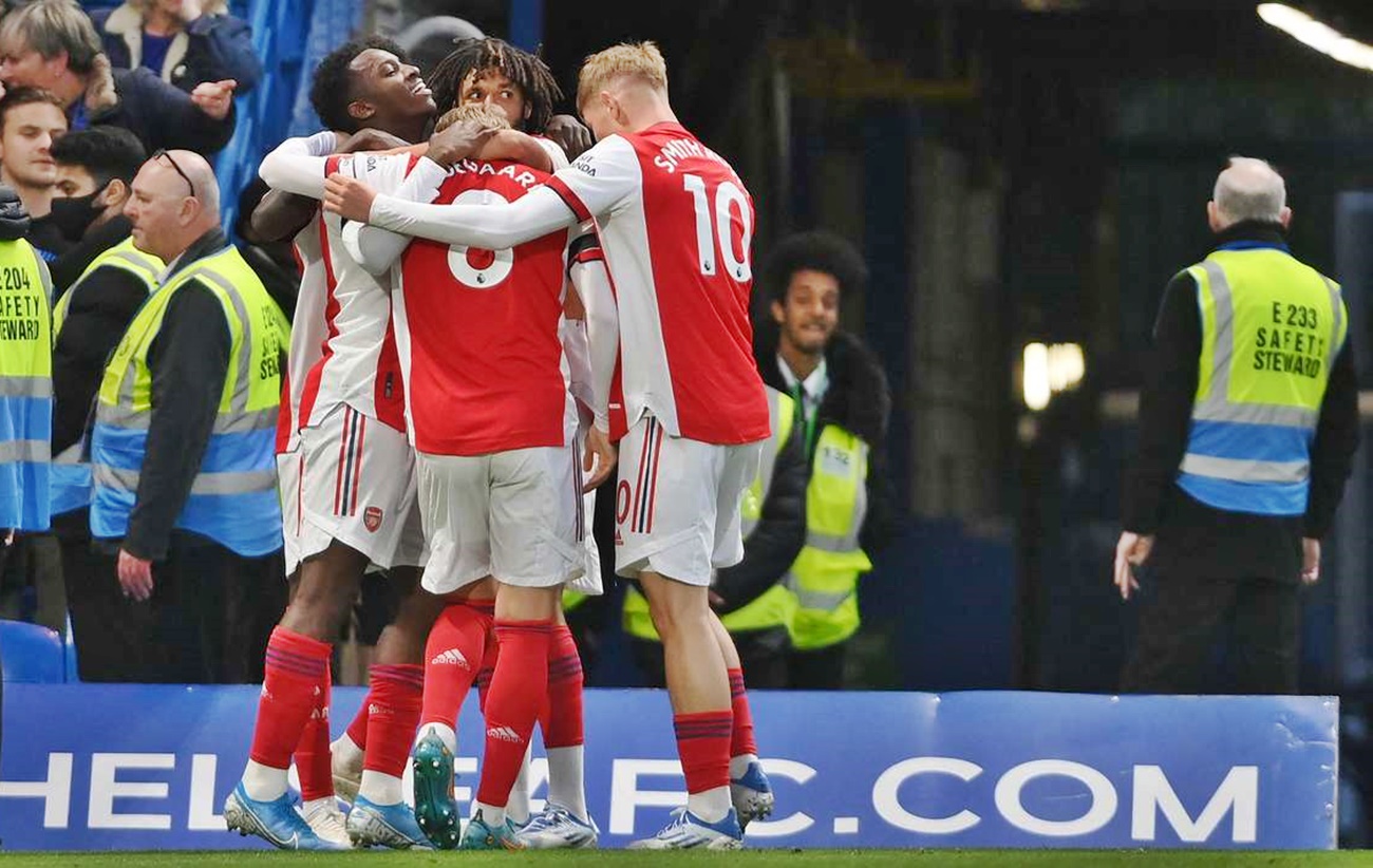 «Αστεράτη» τεσσάρα η Άρσεναλ, στα τάρταρα η Τσέλσι! (vid)