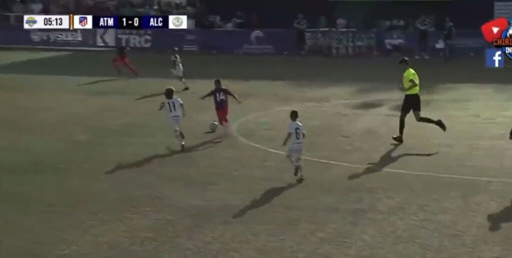 Πιτσιρικάς της Ατλέτικο έδειξε στον Σιμεόνε το… μέλλον με την γκολάρα του! (vid)