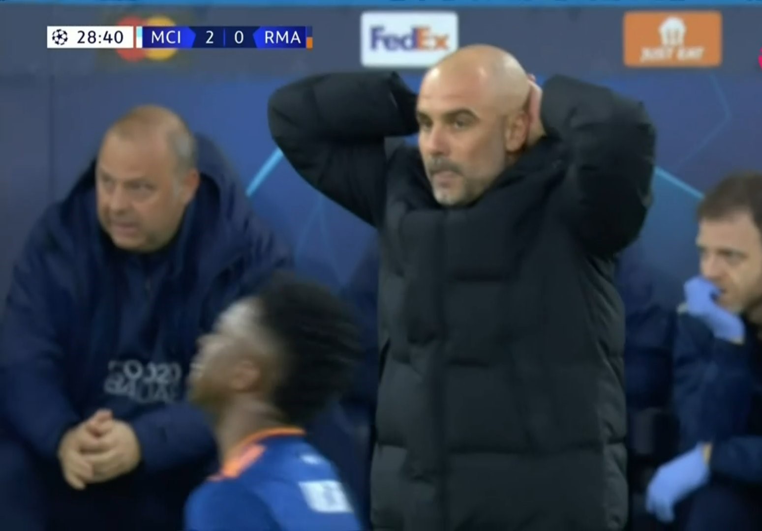 Ο ατομιστής Μαχρέζ… έκανε έξαλλο τον Γκουαρντιόλα – Έκρηξη” από τον τεχνικό της Σίτι (vid)