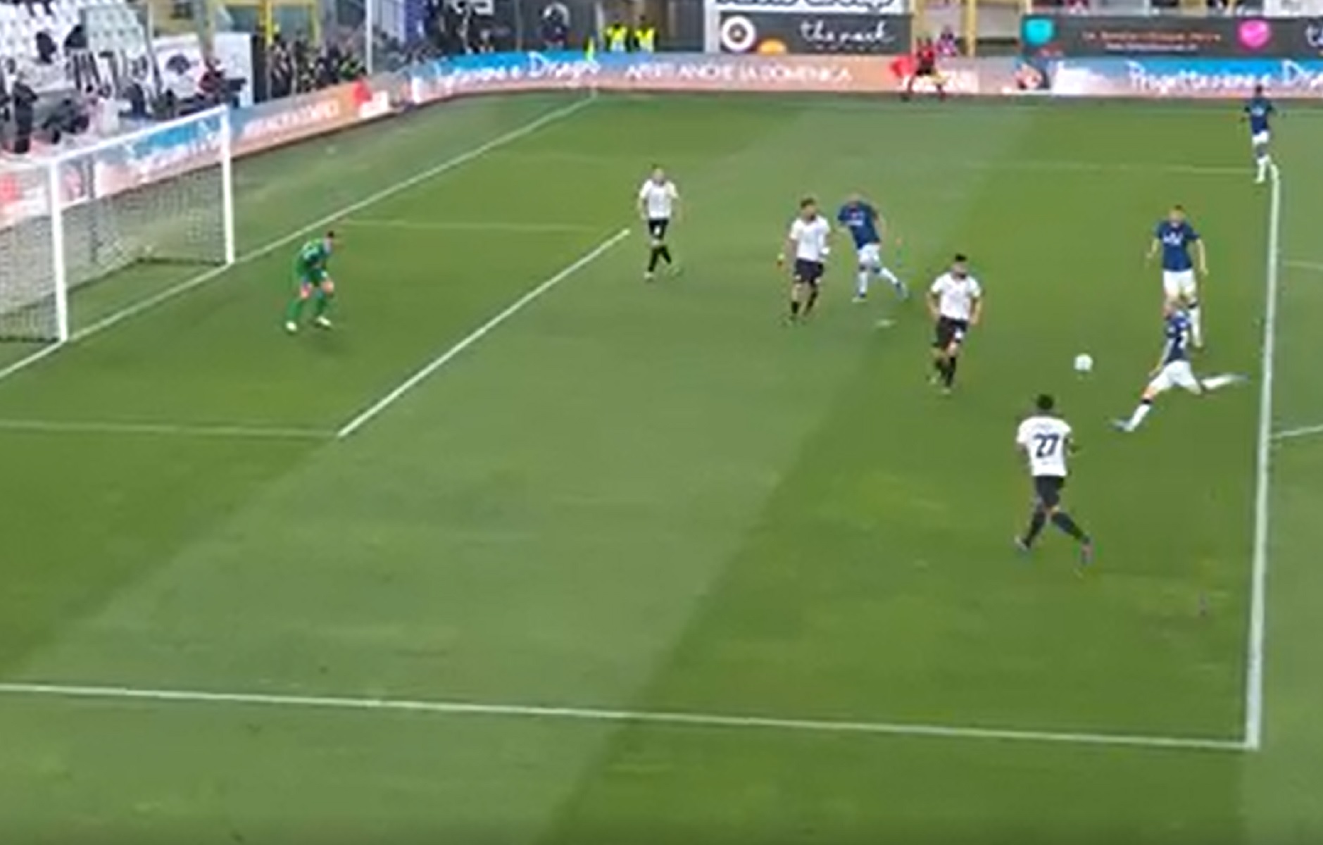 Ο Μπρόζοβιτς «τύφλωσε» τον τερματοφύλακα της Σπέτσια (vid)