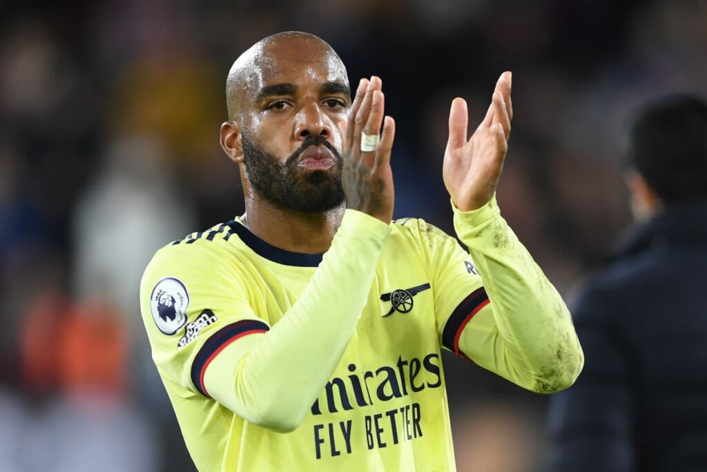 Λακαζέτ: «Έχω πάρα πολλές προτάσεις στα χέρια μου»