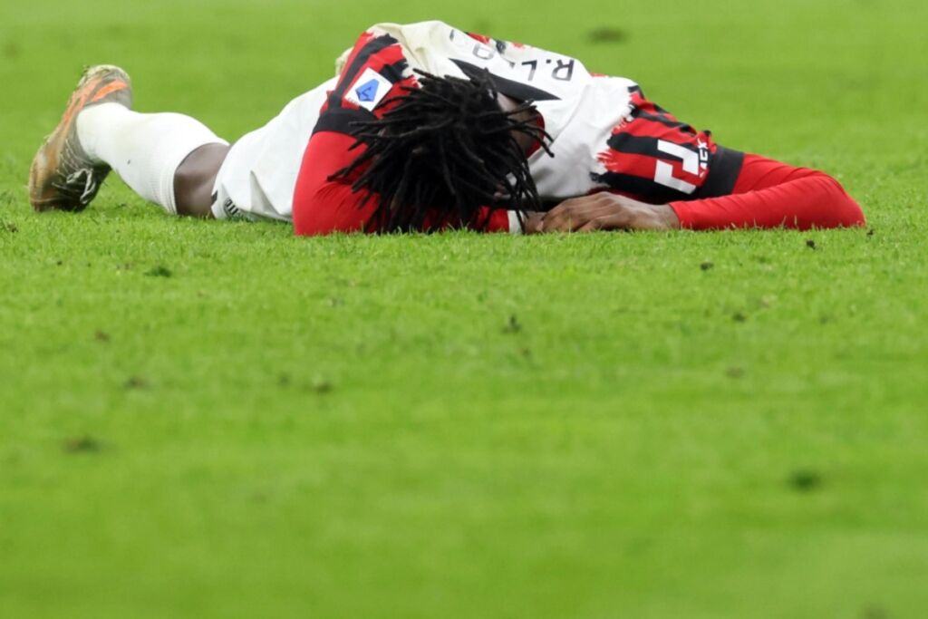 Μίλαν: Αν θέλει πρωτάθλημα πρέπει να λύσει άμεσα το γρίφο του «πούλμαν»