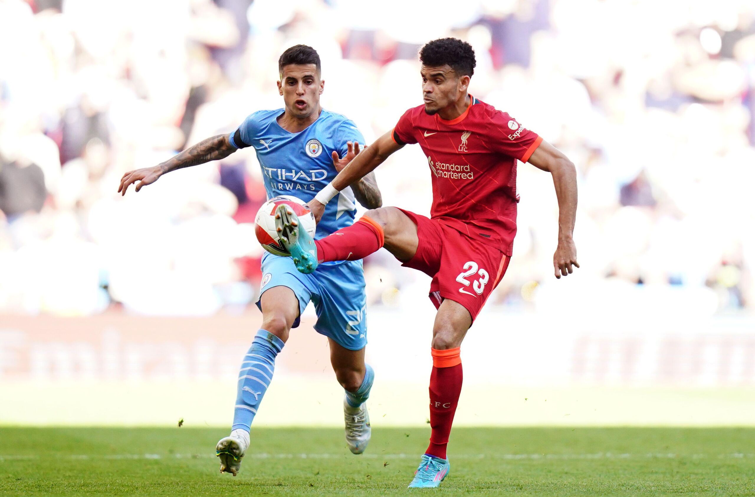 Έβλεπαν… εφιάλτες οι παίκτες της Σίτι με τις ντρίμπλες του Λουίς Ντίαζ! (vid)