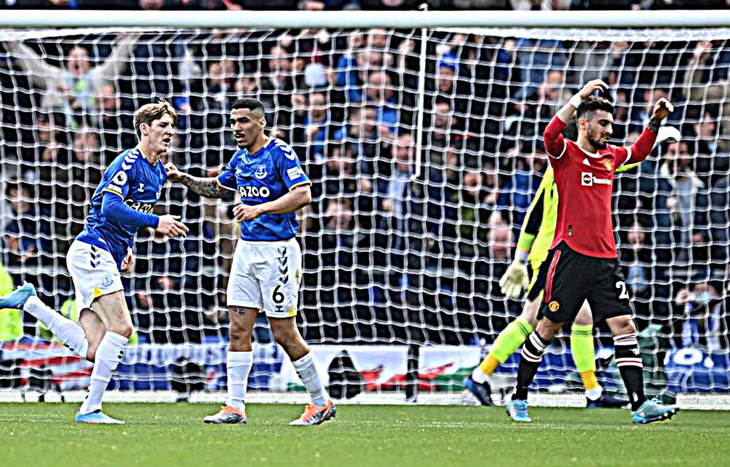 Πήγε για «ζαχαρωτά», αλλά πικράθηκε η Γιουνάιτεντ! (vid)