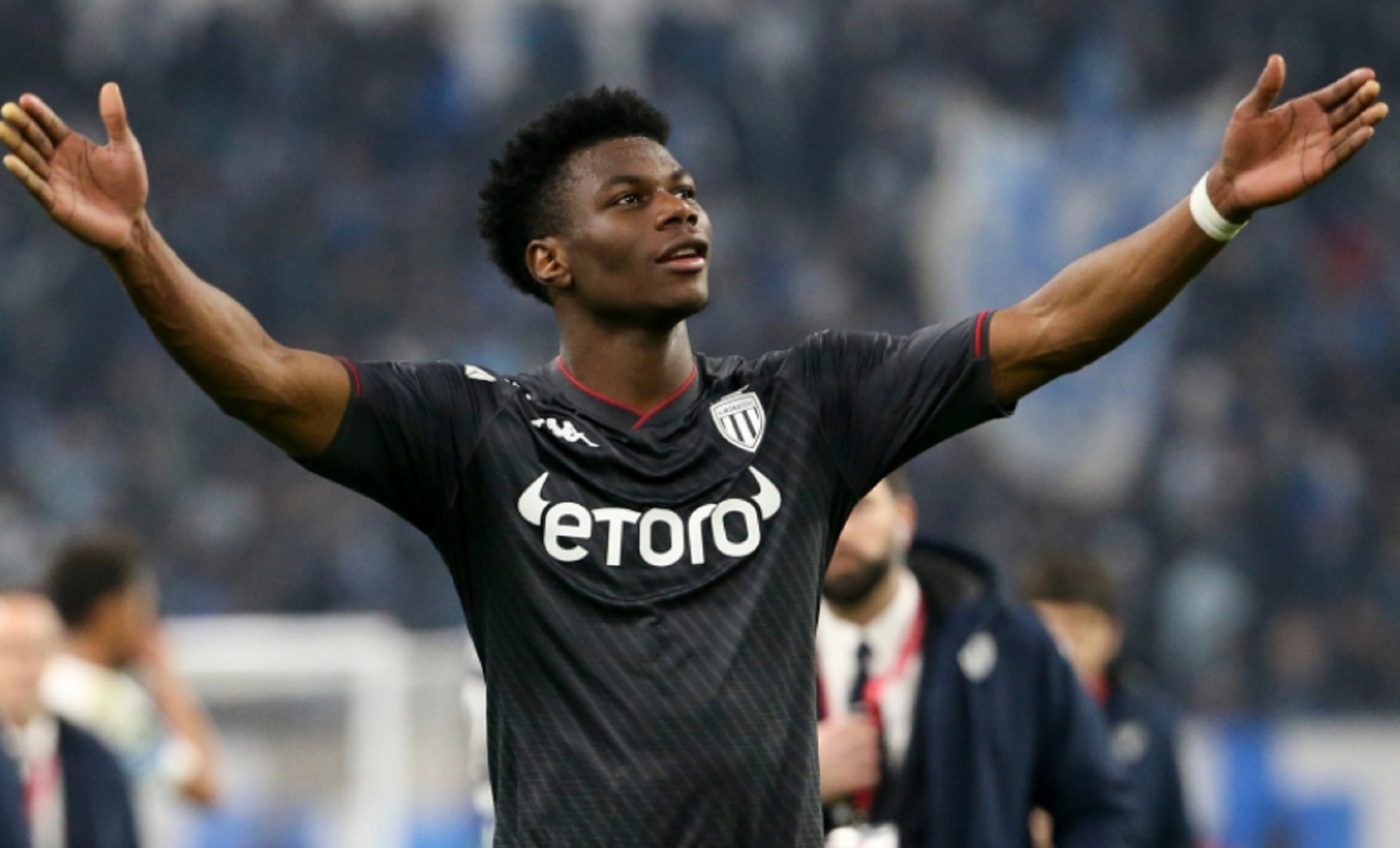 Η Λίβερπουλ καλεί σε μάχη τη Ρεάλ Μαδρίτης με έπαθλο τον Τσουαμενί!