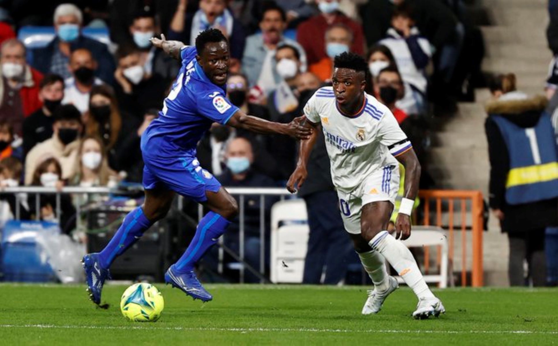 Ο «δαιμονισμένος» Βινίσιους εκπροσωπεί άριστα τη βραζιλιάνικη…ζογκλερική κουλτούρα (vid)