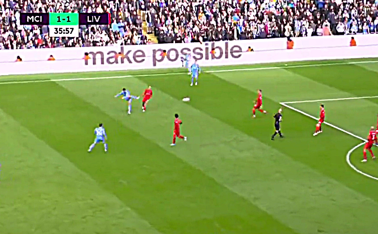 ΜΑΓΙΚΗ μπαλιά του Κανσέλο, γκολ ο Ζεσούς στα όρια του οφσάιντ! (vid)