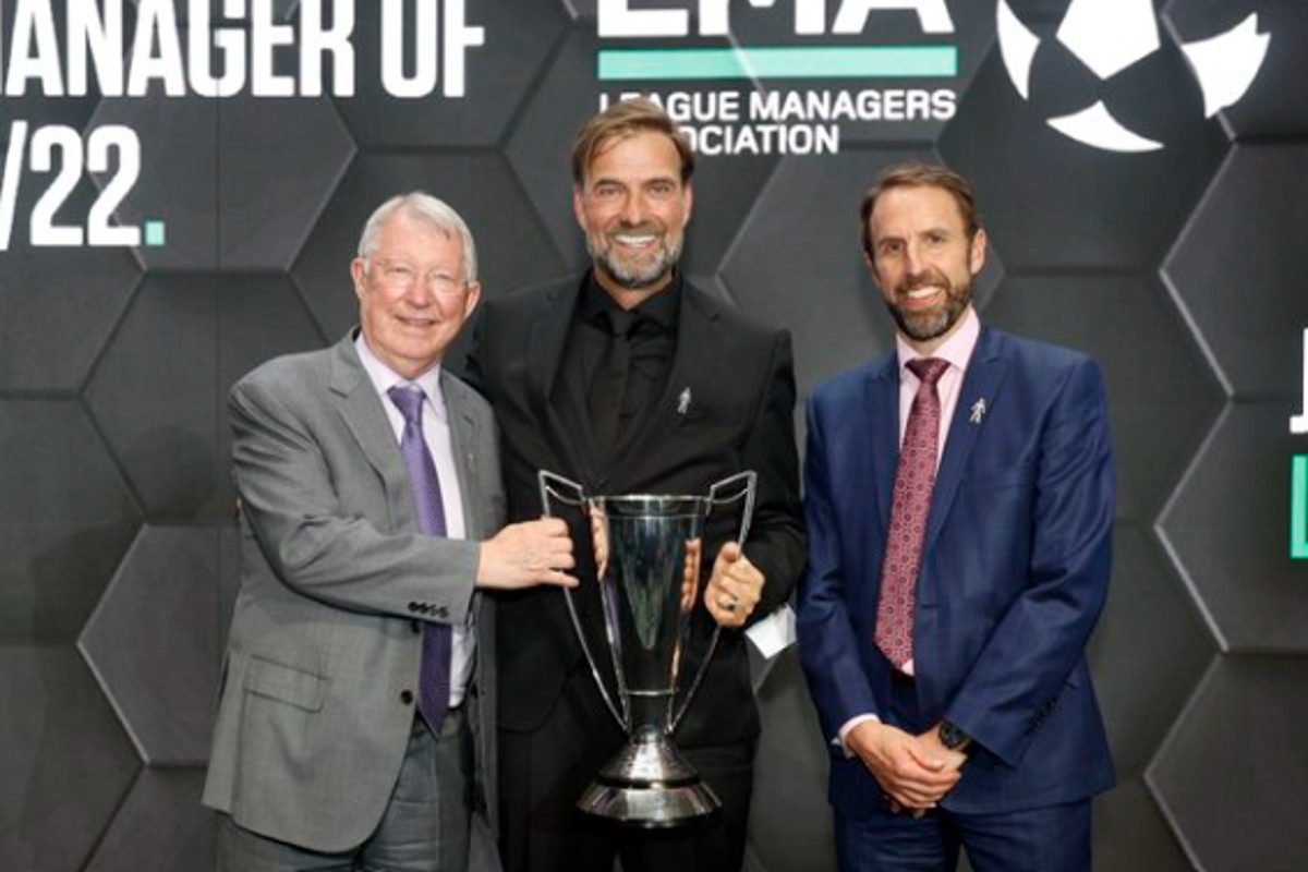 O Σερ Άλεξ βράβευσε τον Κλοπ και ακολούθησε ένας επικός διάλογος (vid)