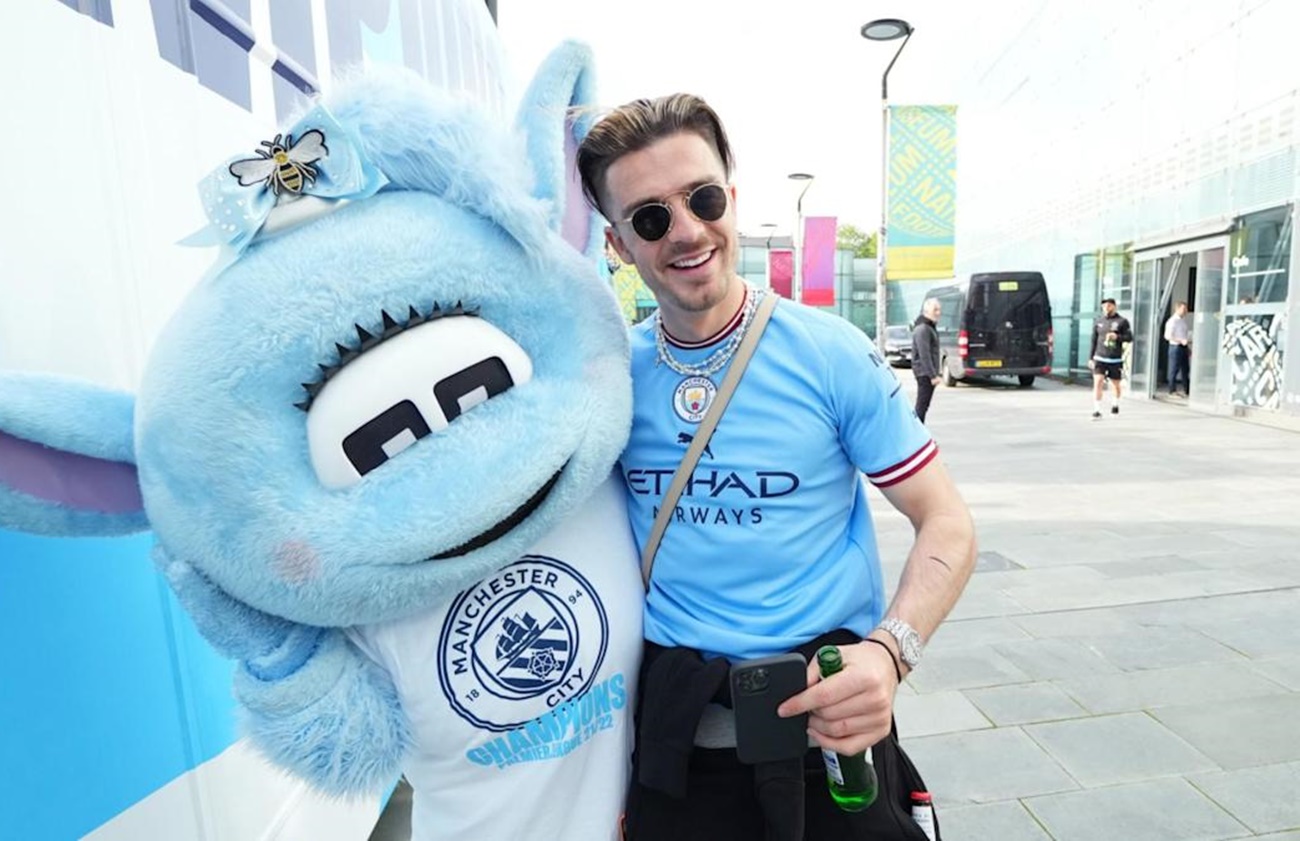 Όπου φύγει φύγει ο Γκρίλις – Διακοπάρες στην Ίμπιζα (pic)