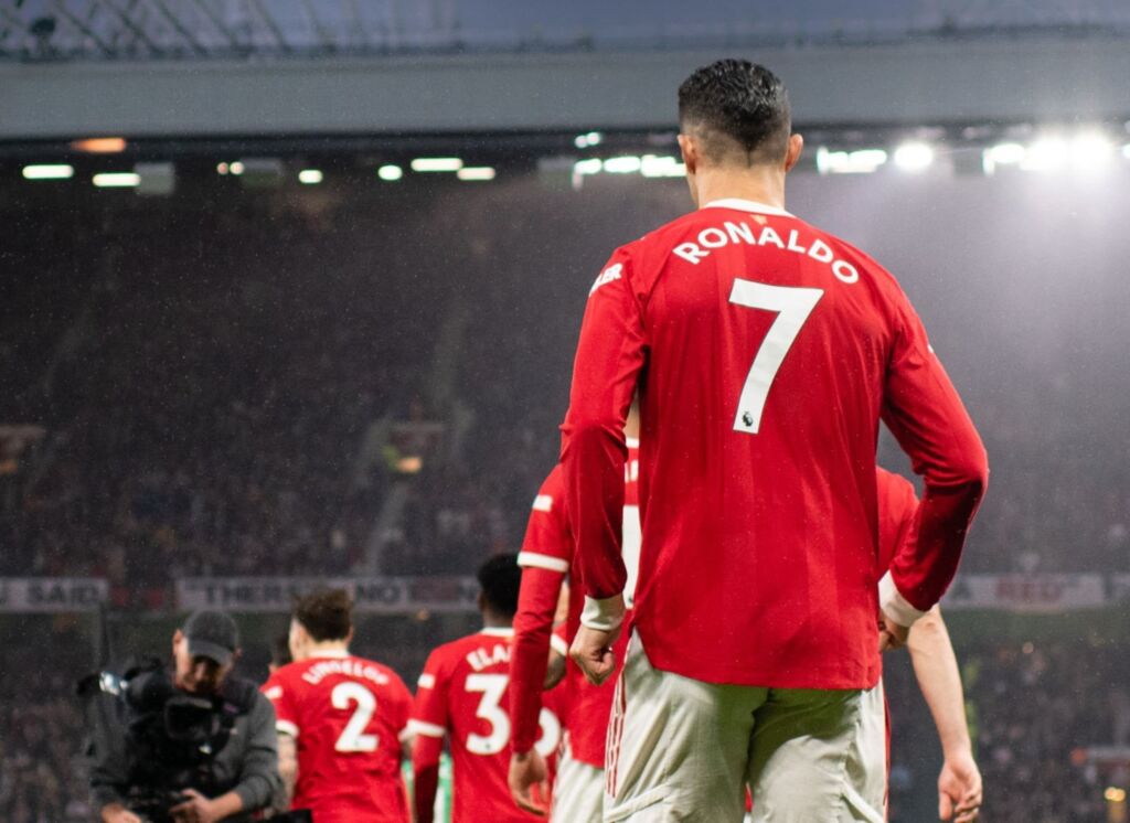 Ένας Κριστιάνο από τα παλιά – Άξιζε το γκολ και το πέτυχε (vid)