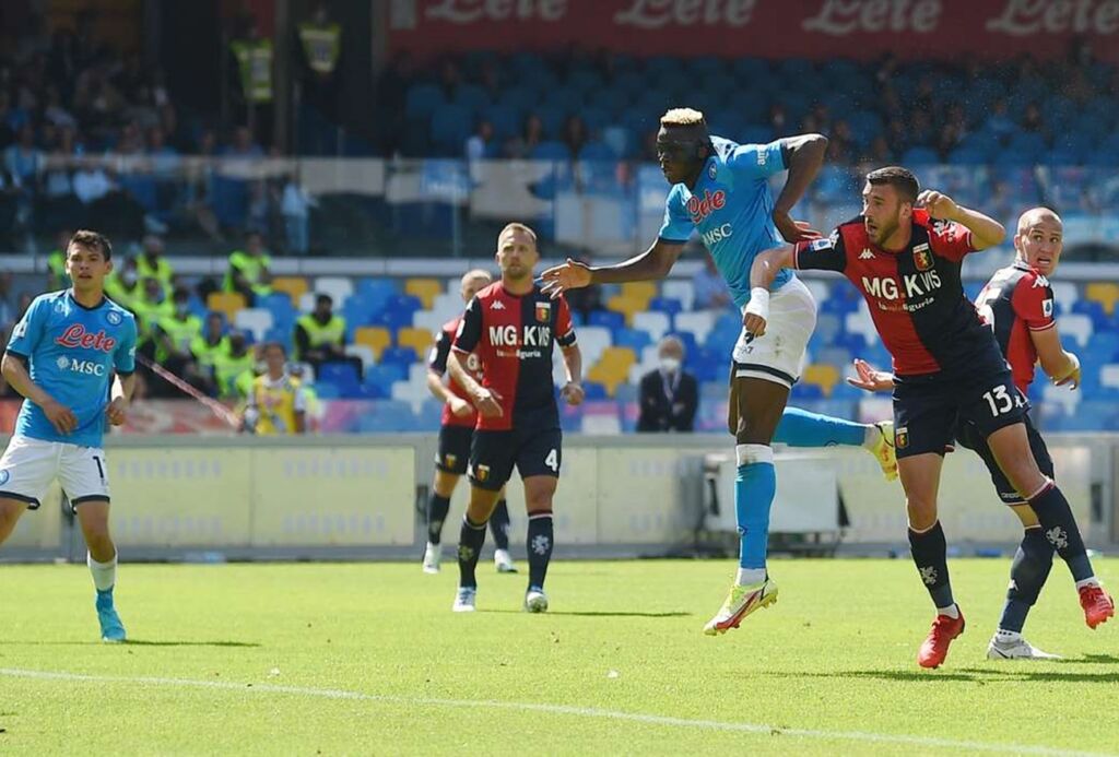 «Τρίμπαλο» για Champions League η Νάπολι, υποβίβασε την Τζένοα (vid)