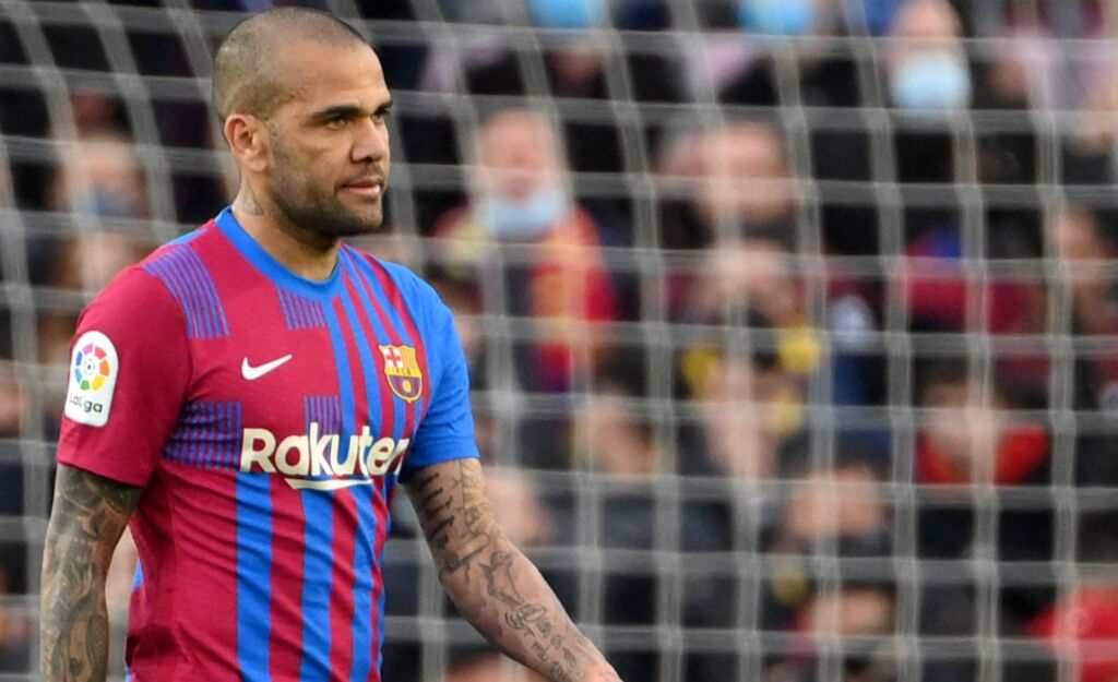 Στα… σχοινιά ο Ντάνι Άλβες – Προσέλαβε τον δικηγόρο του Μέσι