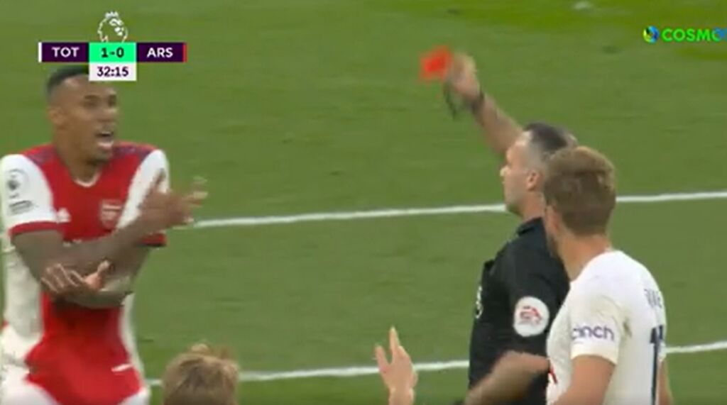 Χόλντινγκ για… κλάματα – Αγκωνιά στον Σον και αποβολή (vid)