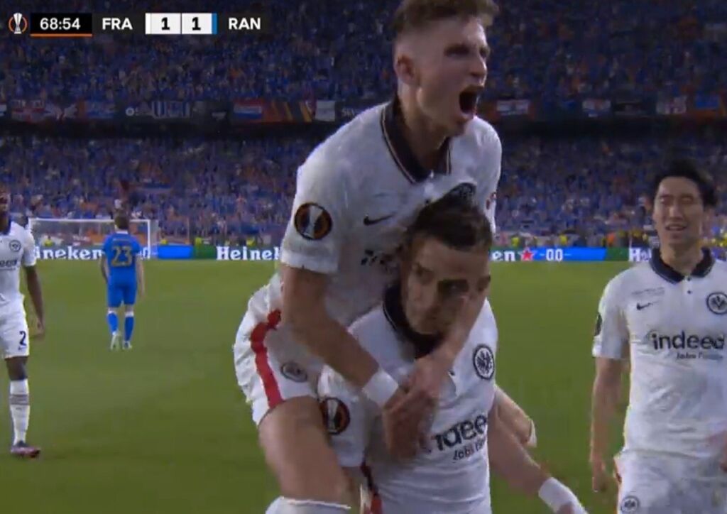 Πετάχτηκε ο Μπορέ και ισοφάρισε τον τελικό! (vid)