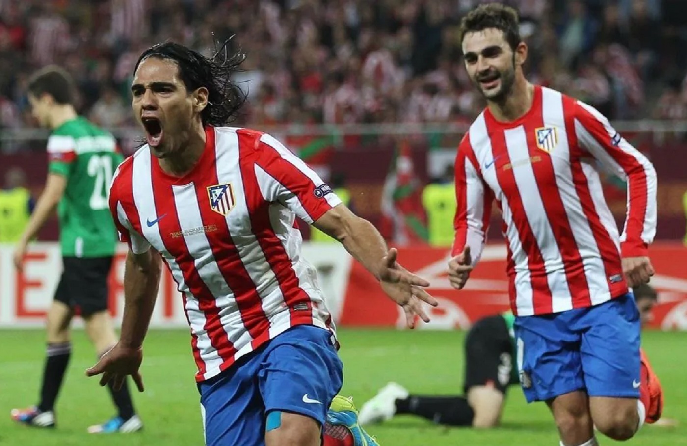 Όταν ο Φαλκάο έκανε σμπαράλια τους Βάσκους στο Βουκουρέστι (vid)