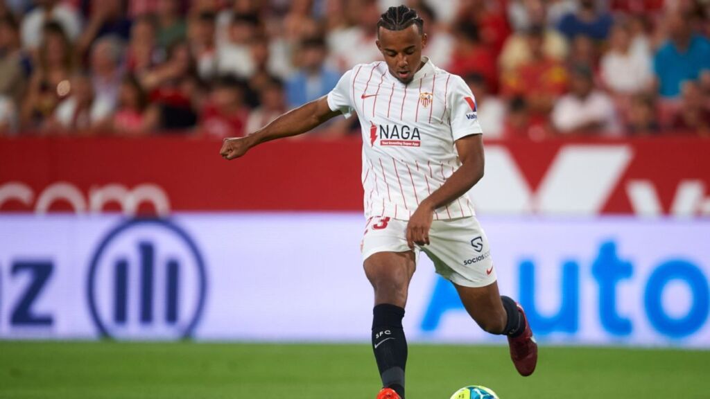 Η Μπαρτσελόνα τοποθετεί στόπερ ηγέτη πλάι στον Αραούχο – Οι τρεις επιλογές