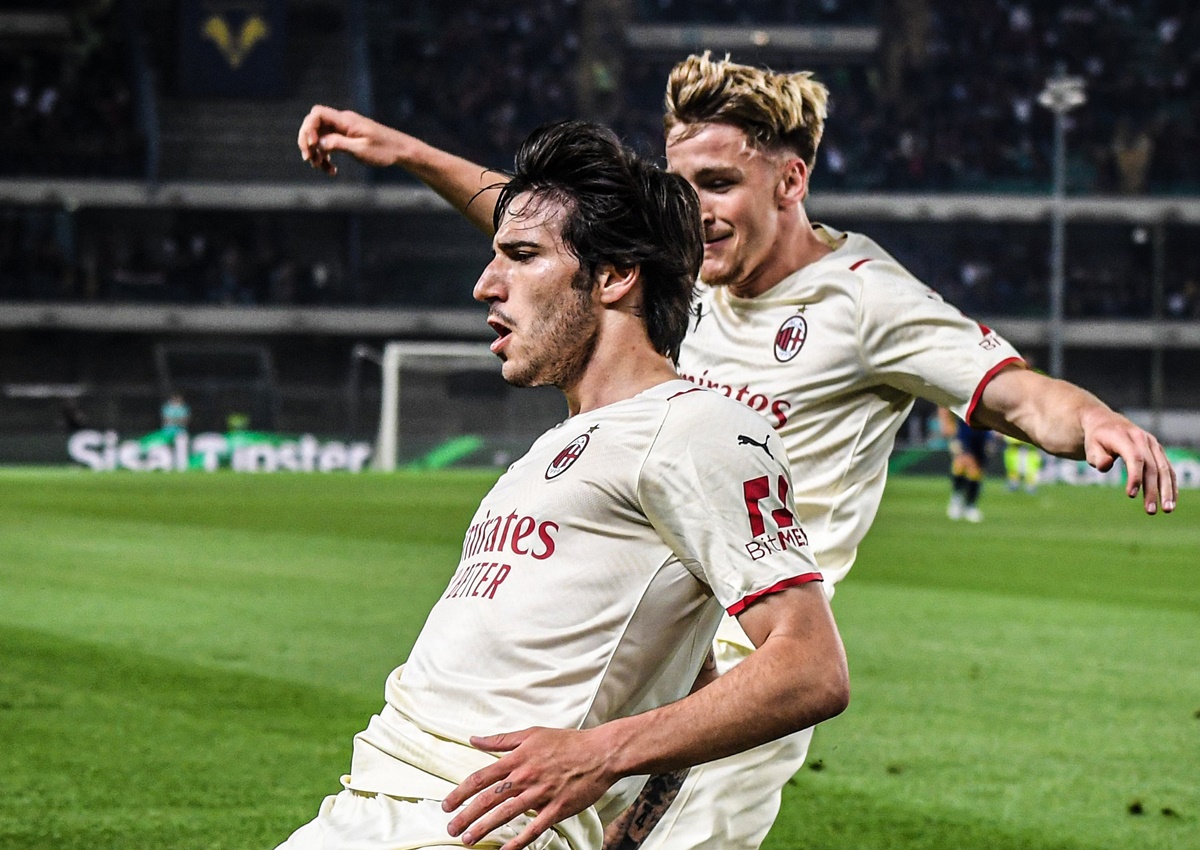 Με σούπερ εορτάζων Τονάλι, διπλό τίτλου η Μίλαν! (vid)