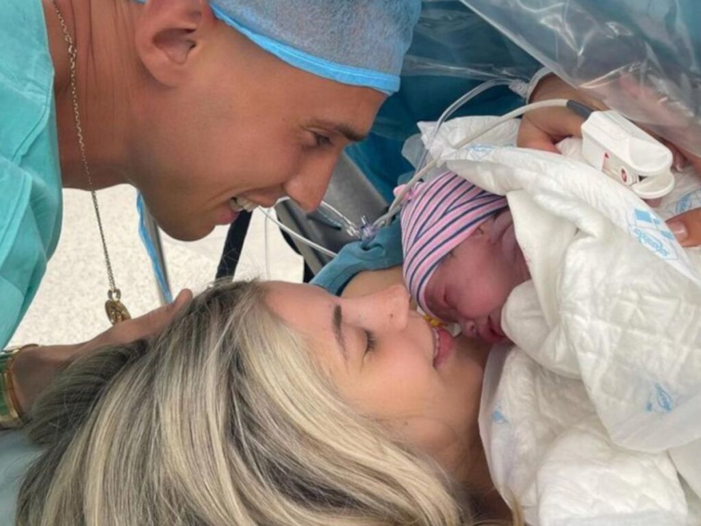 Μπαμπάς για δεύτερη φορά ο Οδυσσέας Βλαχοδήμος! (pic)