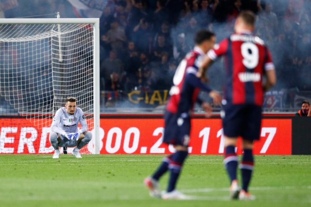 Η Ίντερ διώχνει με το ζόρι τον παίκτη που θα… “ευθύνεται” για την απώλεια του τίτλου! (vid)