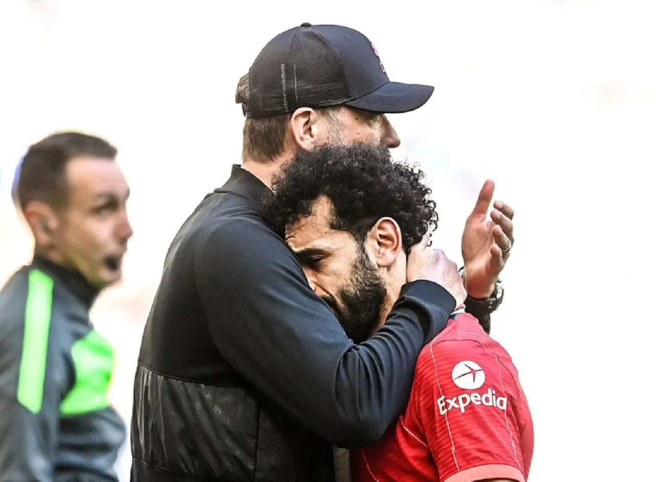 Σε αναμμένα κάρβουνα στη Λίβερπουλ με τον τραυματισμό του Σαλάχ