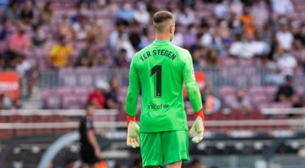 «Σκοτώνει» τον Τερ Στέγκεν η Μπαρτσελόνα