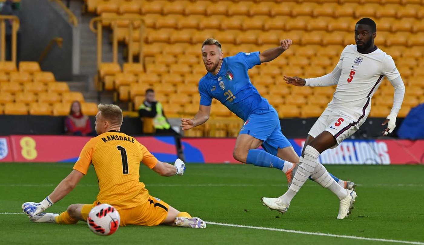 Οδεύει προς υποβιβασμό η Αγγλία – Μαχητική η Ουγγαρία (vids)