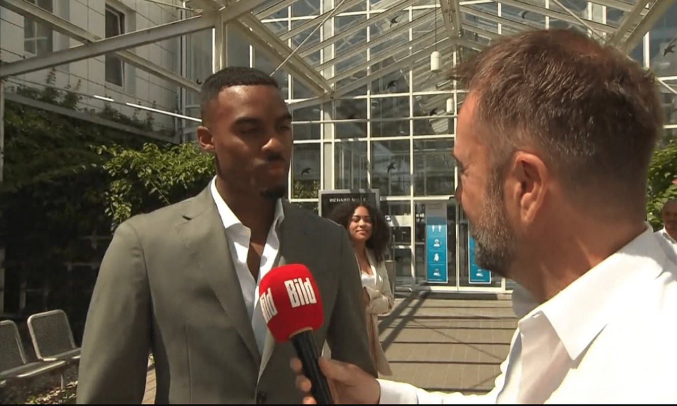 Ποιος Μανέ; Στην Μπάγερν χαίρονται γιατί πήραν «το μεγαλύτερο ταλέντο της Ευρώπης»