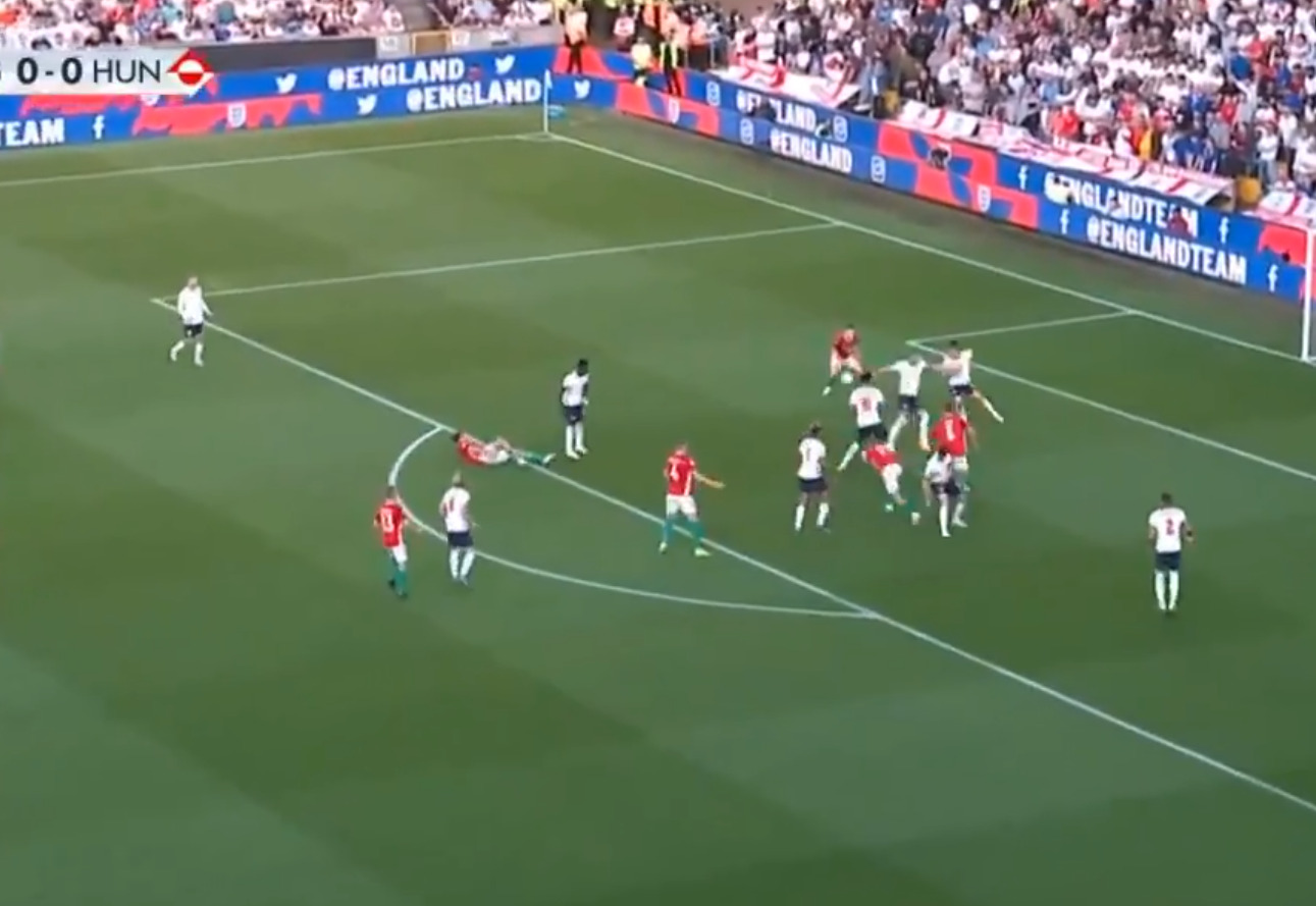 O Κέιν «ντύθηκε» Μαγκουάιρ – «Τσαφ» και γκολ η Ουγγαρία! (vid)