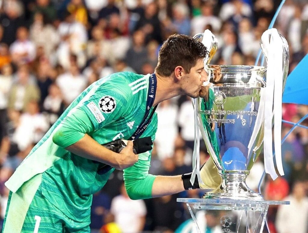 Διακοπές στην Ελλάδα ο Κουρτουά: Έπαθε την πλάκα του με τα Χανιά! (pics)