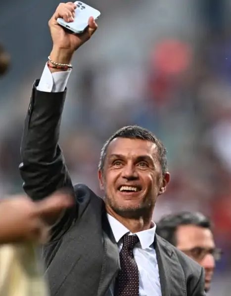 O Μαλντίνι ξέρει τι να κάνει και πώς να το κάνει!