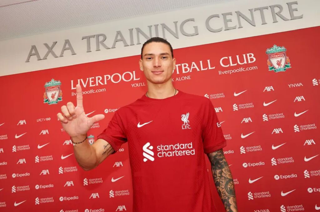 Νούνιες: «Ήρθα στη Λίβερπουλ για να κατακτήσω τα πάντα»