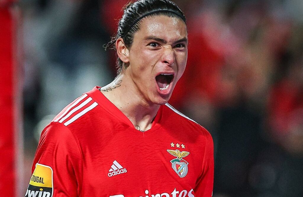 Το βράδυ που όλοι στη Λίβερπουλ είδαν τι… τέρας είναι ο Νούνιες! (vids)