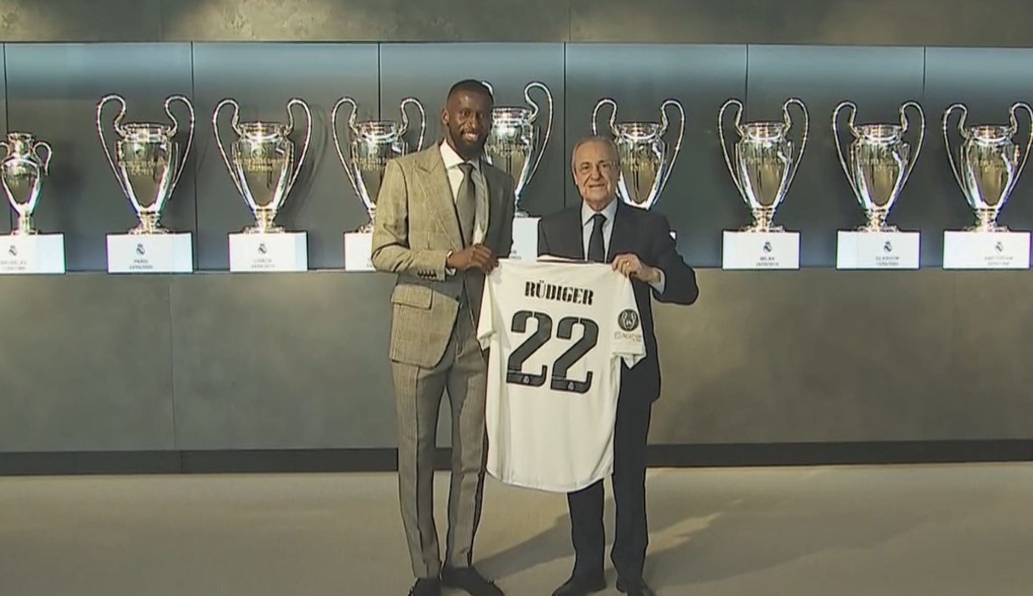 Έσπασε τα κοντέρ ο Ρούντιγκερ – «Ταύρος» το νέο αστέρι της Ρεάλ (pics)