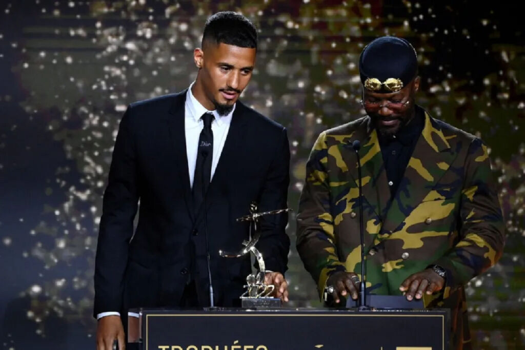 Ο Γουίλιαμ Σαλίμπα επιστρέφει στην Άρσεναλ αποφασισμένος να καθιερωθεί