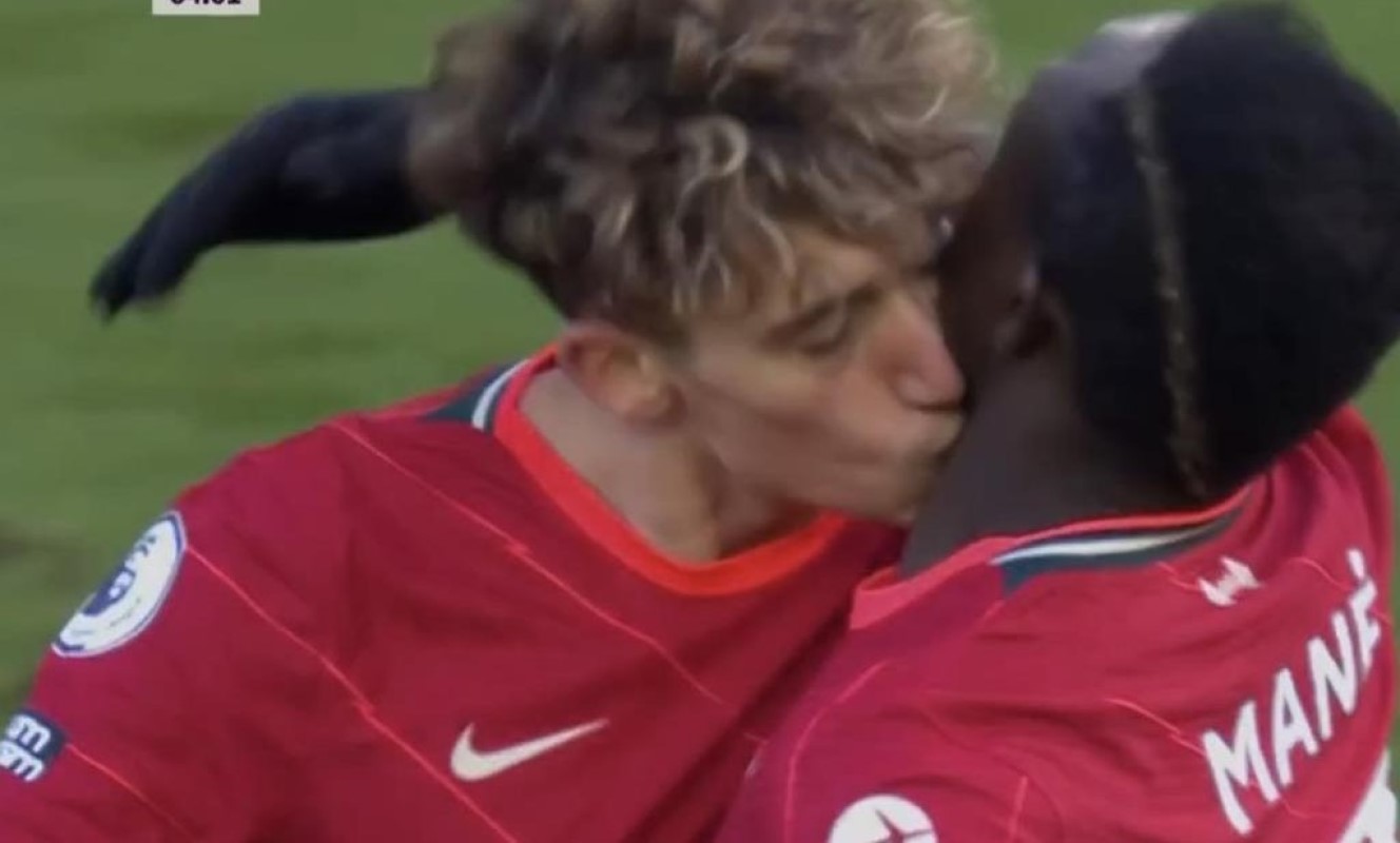 “Ξέσπασμα” Τσιμίκα: «Θα μου λείψεις Μανέ, αδερφέ μου…» (pic)