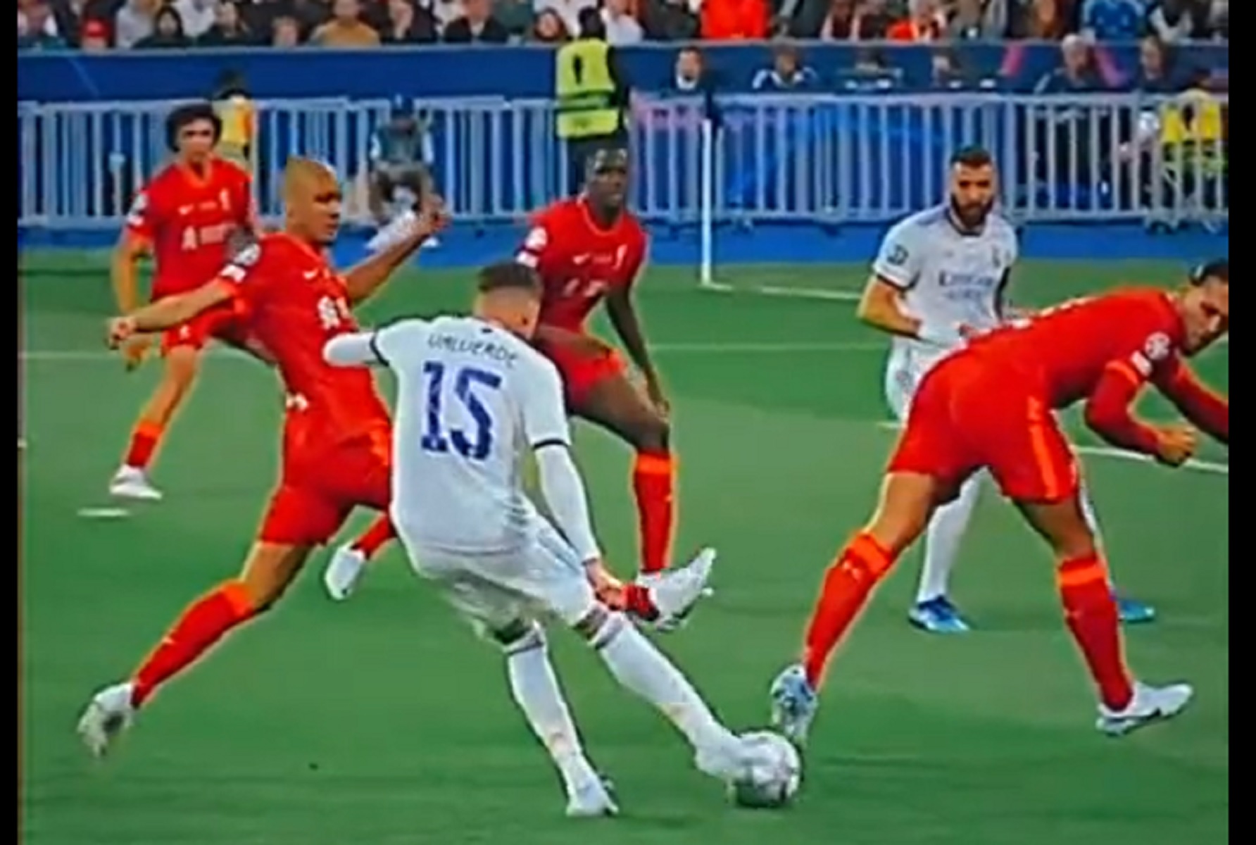 Η ασίστ της χρονιάς σε slow… slow motion (vid)