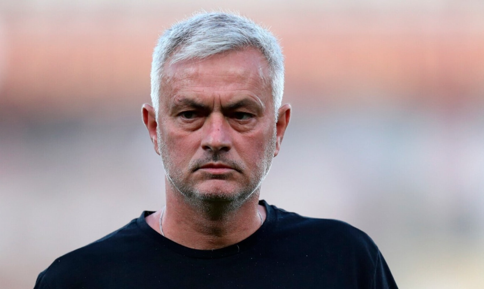 Δεν έχει διάθεση για πολλά πολλά ο Μουρίνιο: «Τα λέμε στις 13 Αυγούστου» (vid)