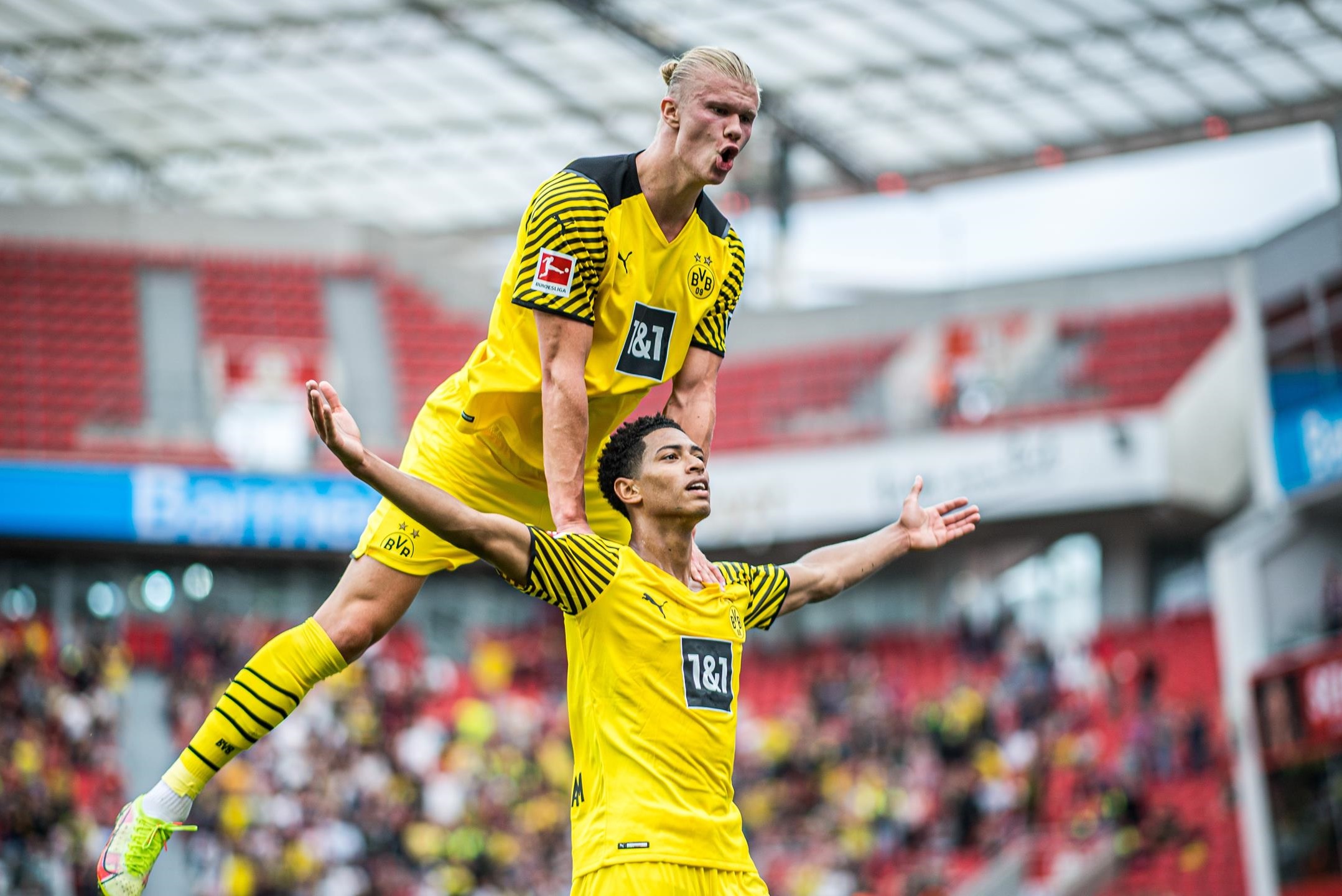 Η αγάπη του Μπέλιγχαμ για τον Χάαλαντ μόνο κρυφή δεν είναι! (pic)