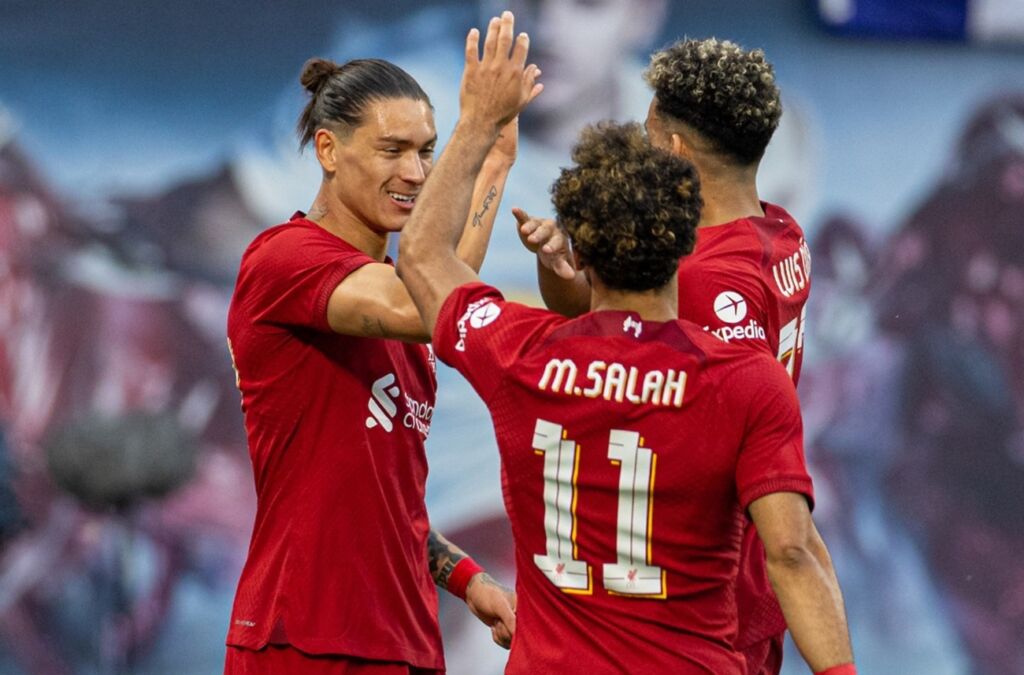 Φαντασμαγορικός Νούνιες! Απάντησε στην κριτική με προσωπικά του ντόρτια! (vids)