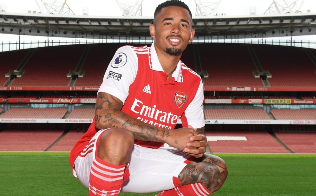 Στον… Θεό η απόδοση της Άρσεναλ για το πρωτάθλημα! Δεν την βοηθάει ούτε ο Jesus! (pic)