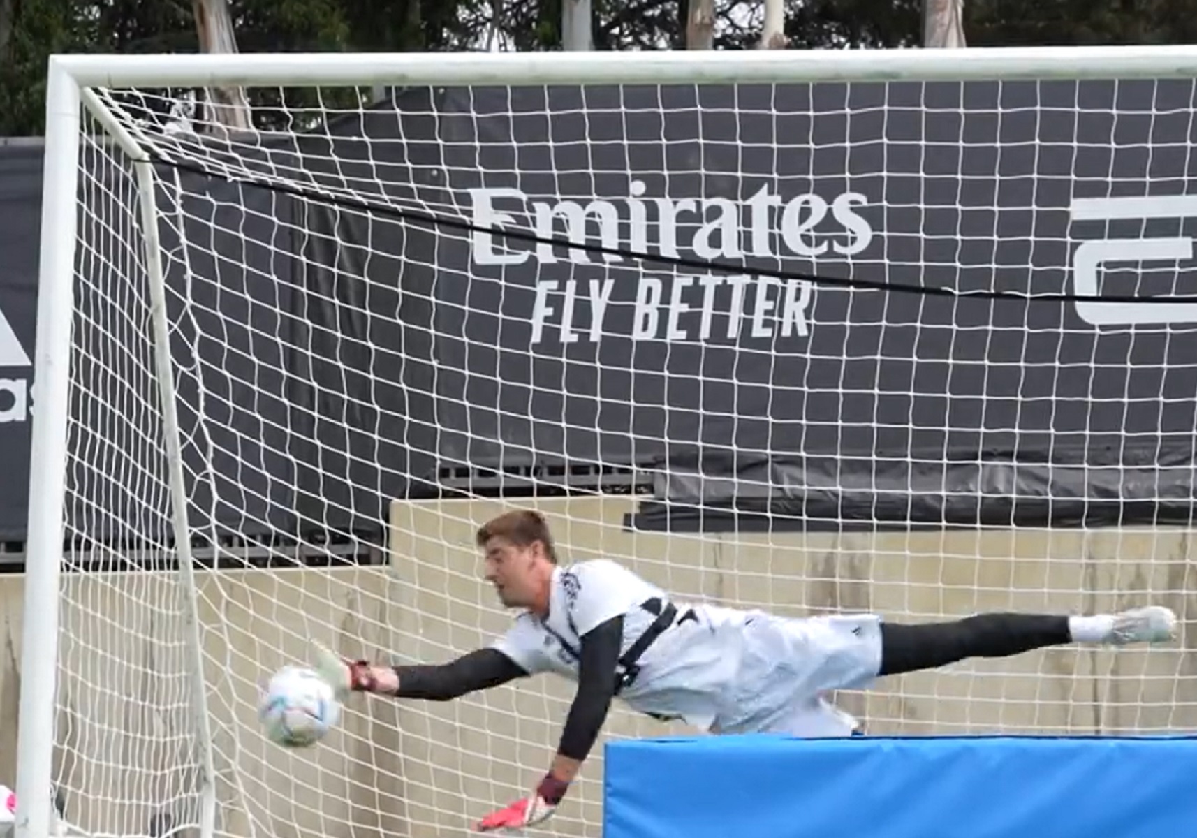 Με τέτοια προπόνηση πως να μην είναι…Κέρβερος ο Κουρτουά (vid)