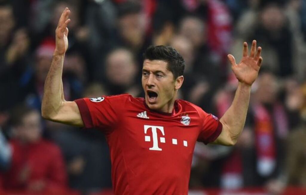 Ξέσπασε ο Λεβαντόφσκι: «Λένε μ@λ@κίες, δεν έφυγα λόγω του Χάαλαντ»