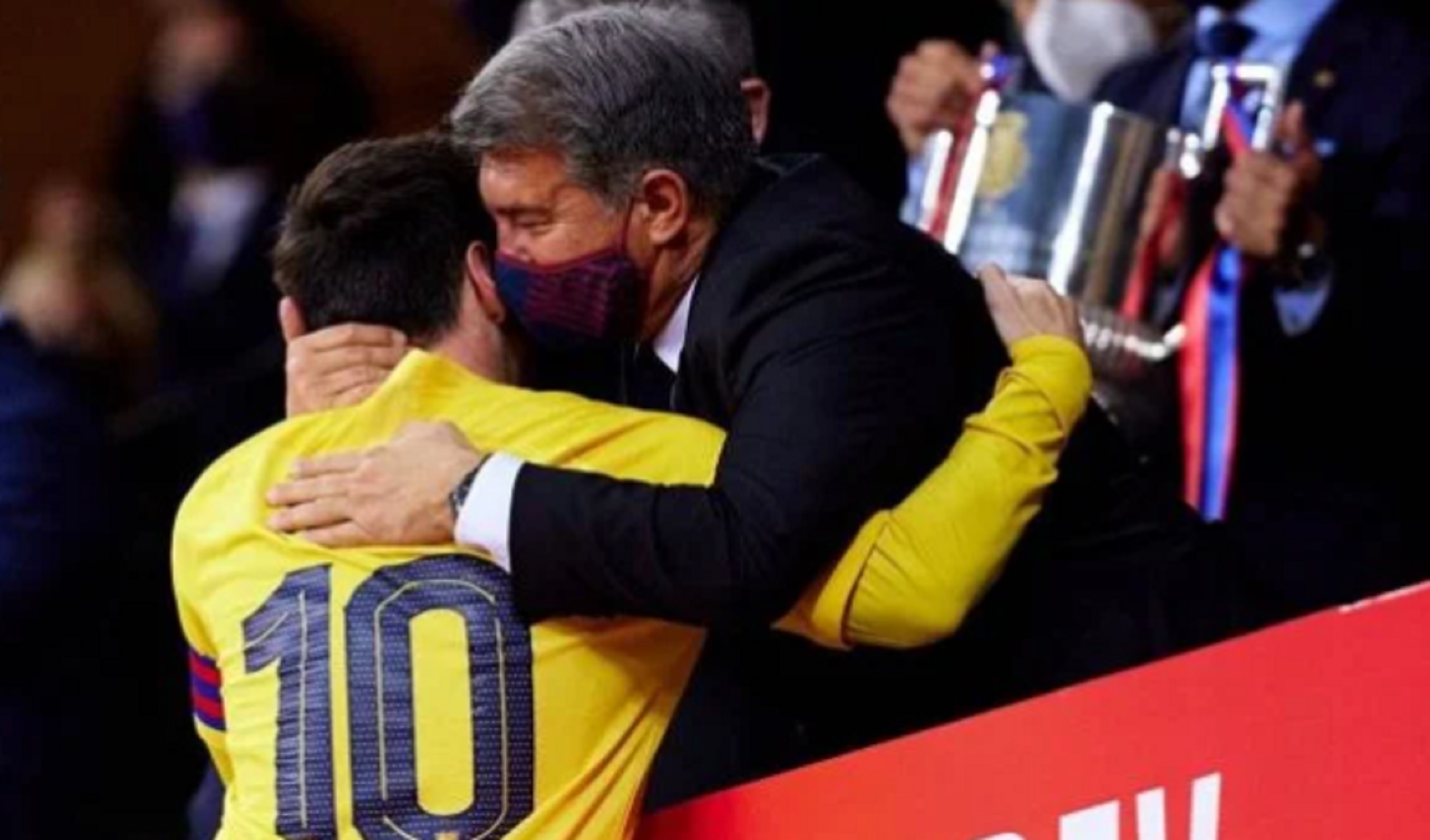 Η ατάκα του Λαπόρτα… που φέρνει “πιο κοντά” την επιστροφή του Μέσι!